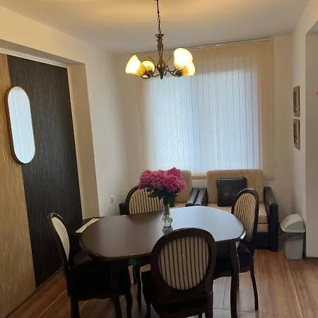 Di Landi Apartman *