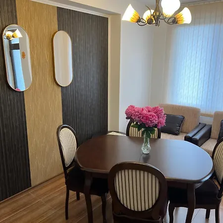 Di Landi Apartman