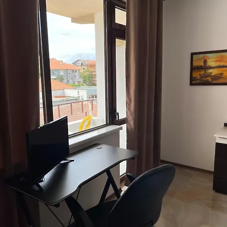 Di Landi Apartman